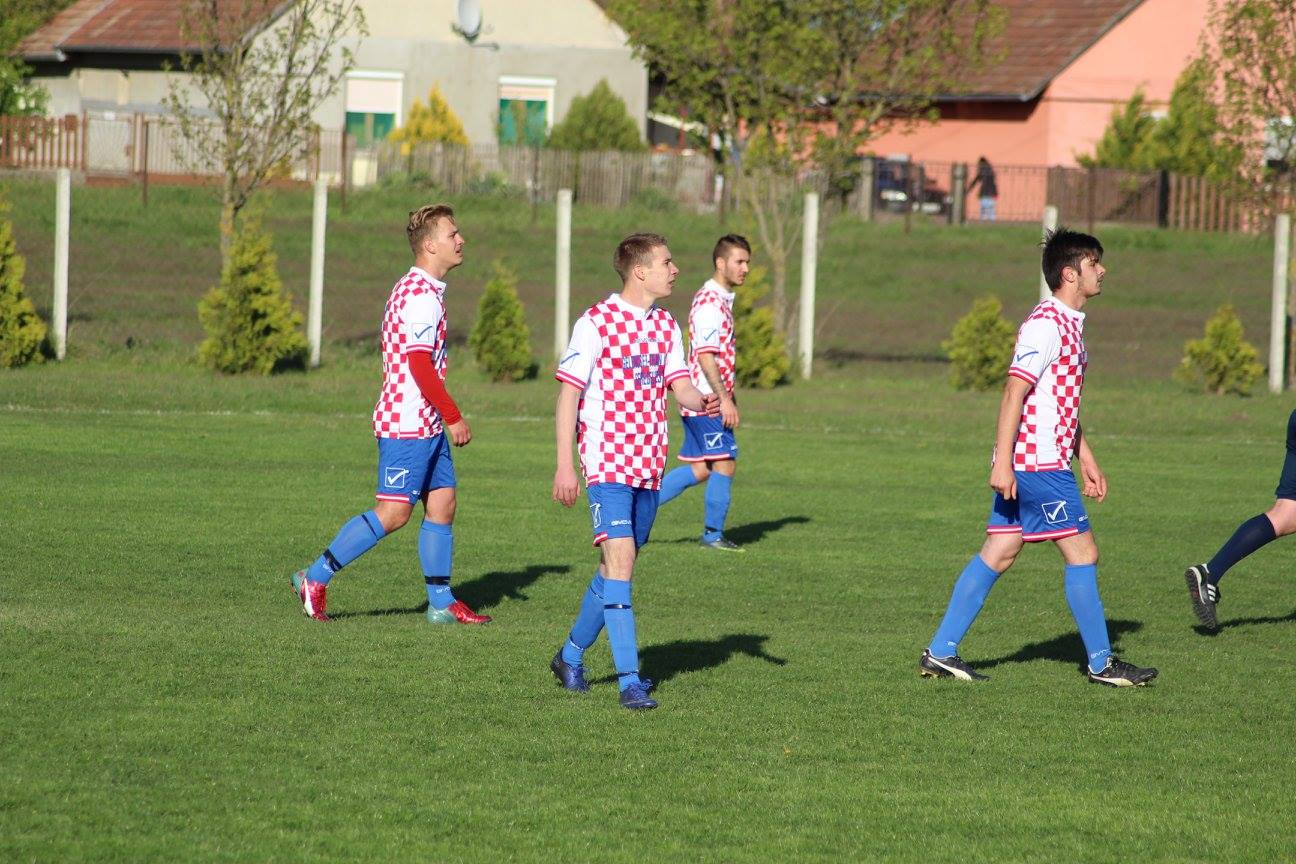 Nagykarácsony - Seregélyes